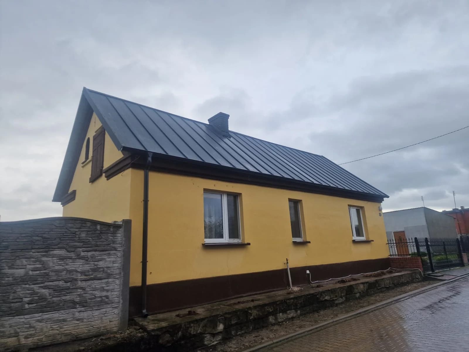 Dach po wymianie pokrycia – realizacja 7